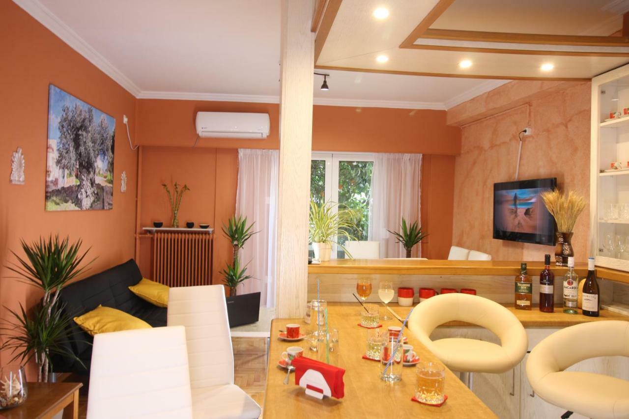 Best Location New Apartment At Acropolis เอเธนส์ ภายนอก รูปภาพ
